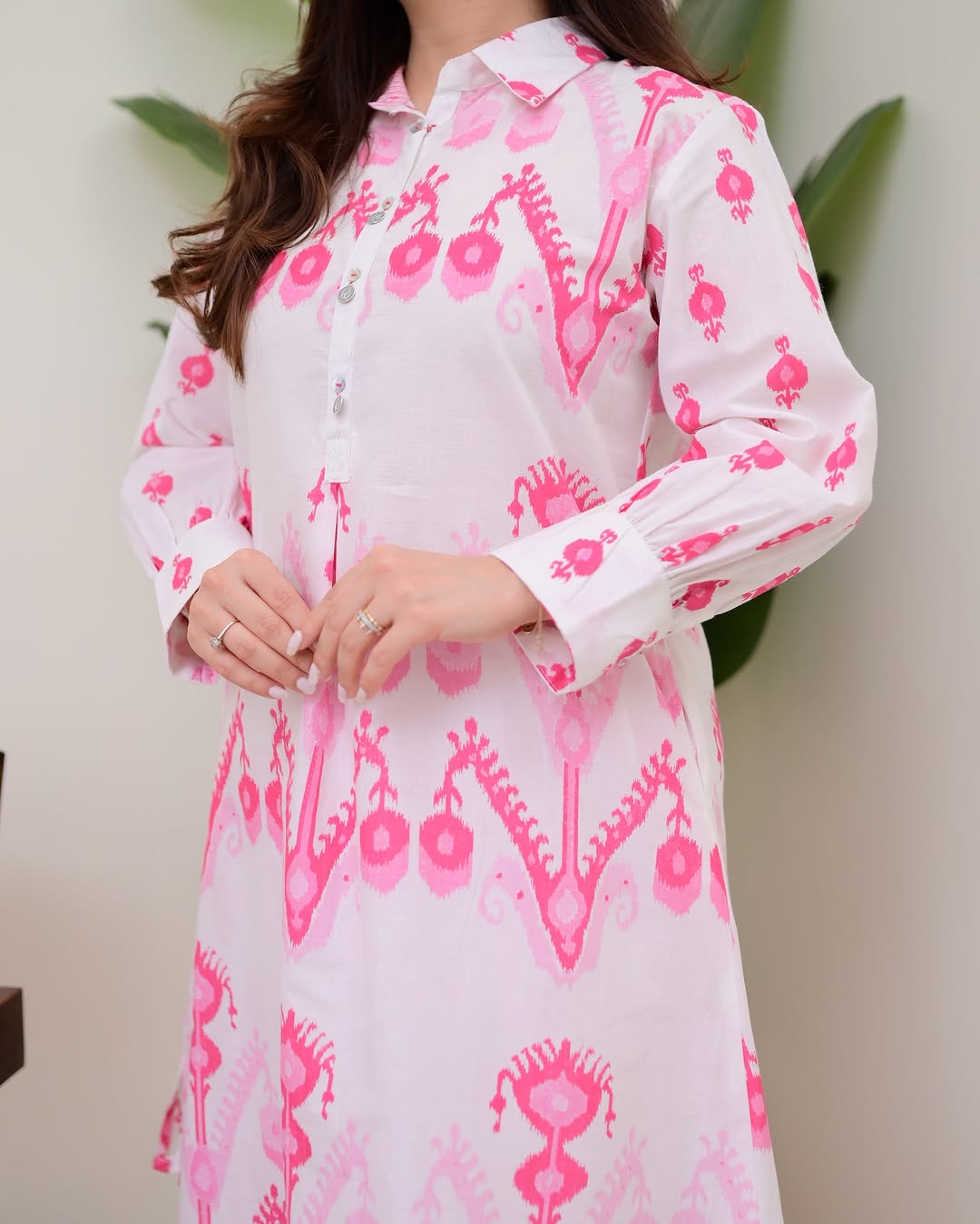 Elegant Teal Blue Cotton Kurta Pant Set with Floral Embroidery