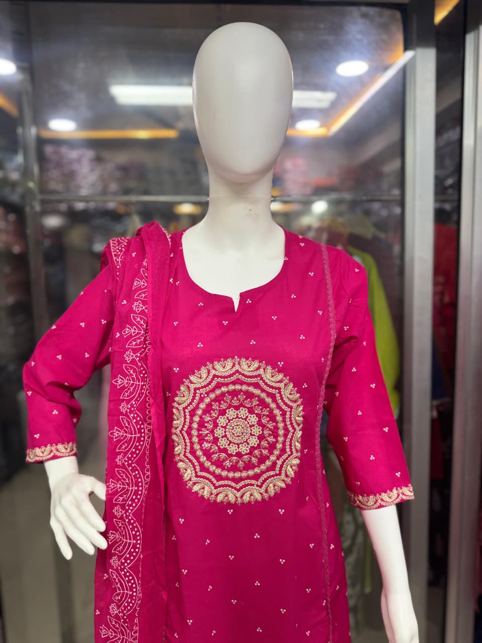 Elegant Fuchsia Embroidered Kurta Set
