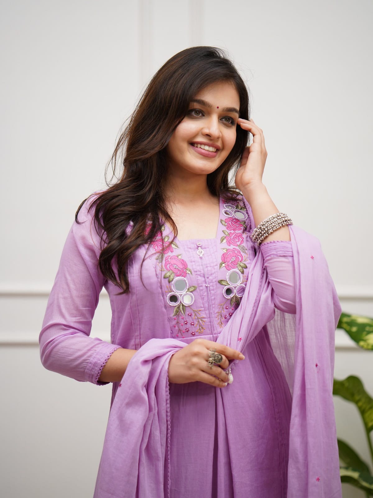 Lavender Floral Embroidered Kurta Set with Dupatta