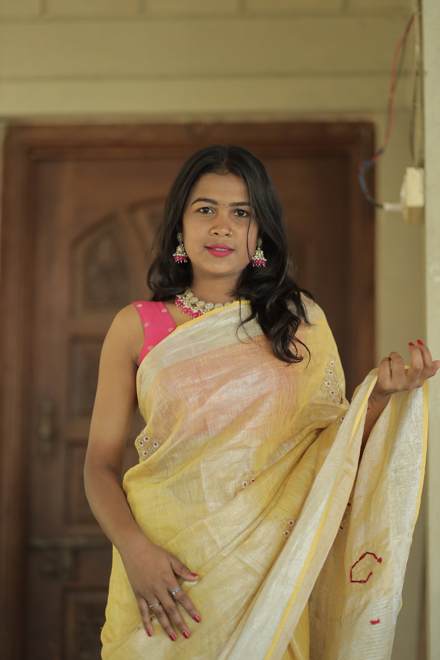 “Golden Linen Embroidered Saree” 🌼