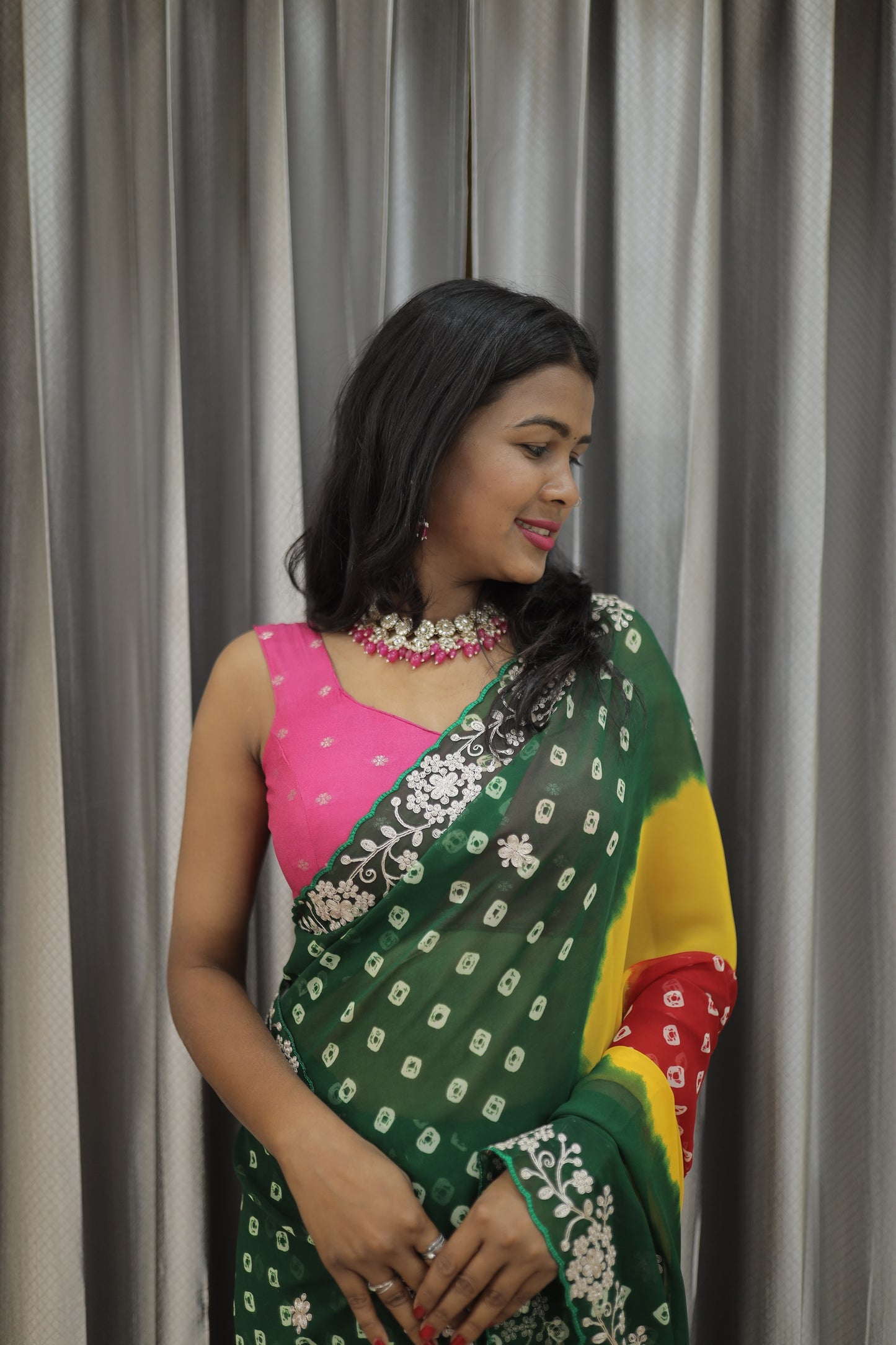 “Green Bandhani Saree with Embroidered Border” 💚✨